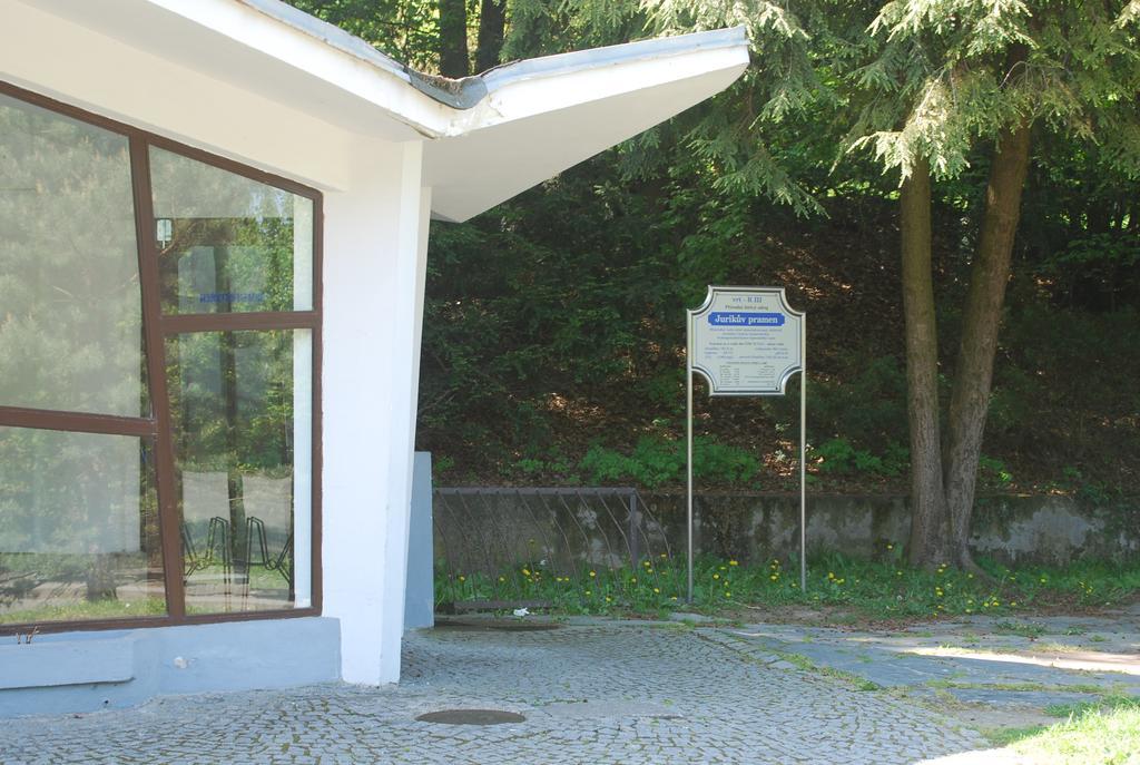 Penzion Diana Teplice nad Bečvou Zewnętrze zdjęcie